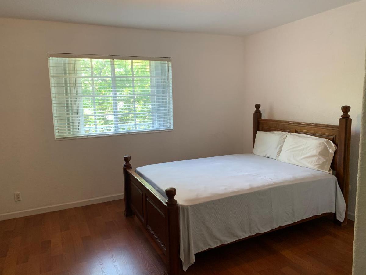 Bedroom Suite In Lauderdale Lakes Townhome Fort Lauderdale Exterior photo